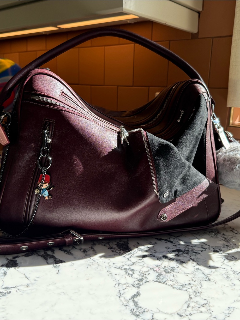 Pistons Genuine Leather Moto Bag by Scissors Paper Rock - sold out color - Picture 2 of 2